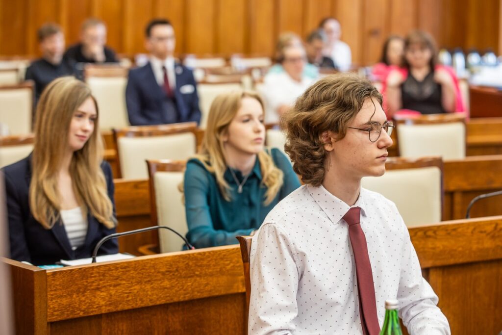 Finał Regionalnego Konkursu Wiedzy o Samorządzie Terytorialnym dla uczniów szkół ponadpodstawowych, fot. Andrzej Goiński/UMWKP