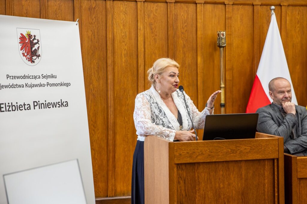 Finał Regionalnego Konkursu Wiedzy o Samorządzie Terytorialnym dla uczniów szkół ponadpodstawowych, fot. Andrzej Goiński/UMWKP