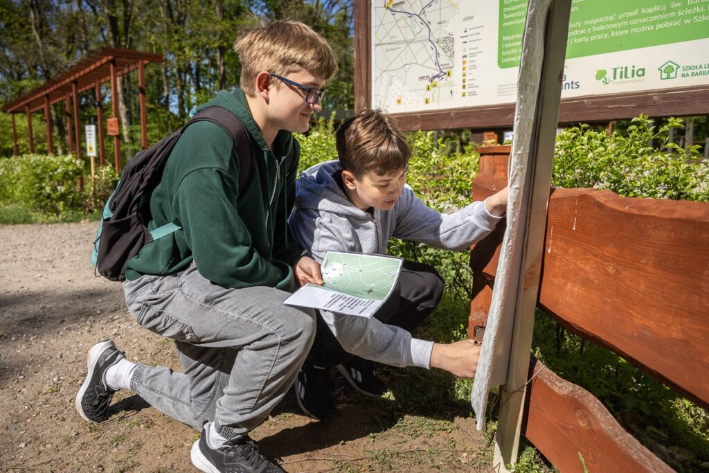 Eskapada 2025, Zwiedzanie Barbarki, fot. Szymon Zdziebło/tarantoga.pl dla UMWKP