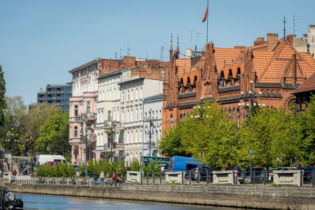 Eskapada 2025, rejs po Brdzie ponad stuletnim statkiem MS Bydgoszcz, fot. Tomasz Czachorowski/eventphoto.com.pl dla UMWKP