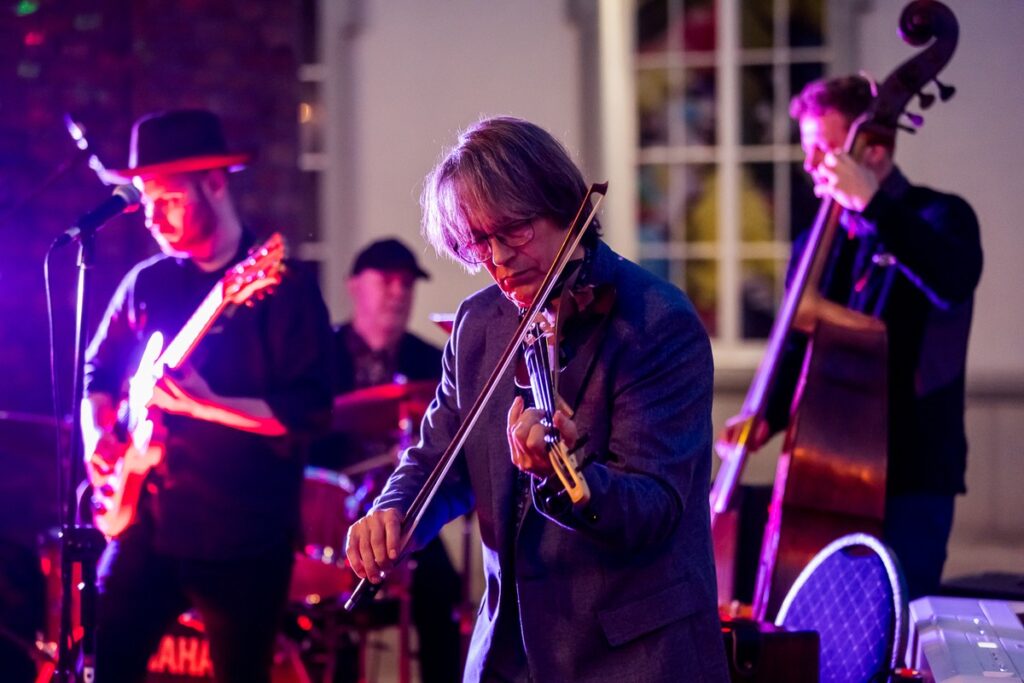 Parada ulicami Bydgoszczy z okazji Międzynarodowego Dnia Jazzu, fot. Tomek Czachorowski, eventphoto.com.pl dla UMWKP
