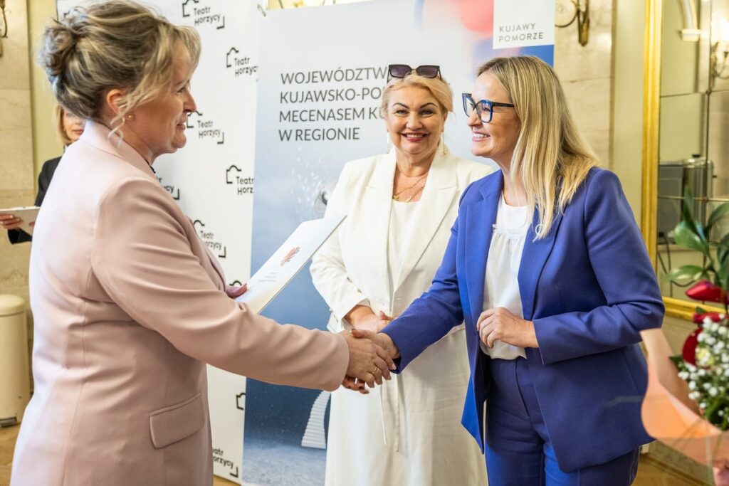 Regional celebration of the Day of the Librarian and Libraries, photo: Szymon Zdziebło/tarantoga.pl for UMWKP