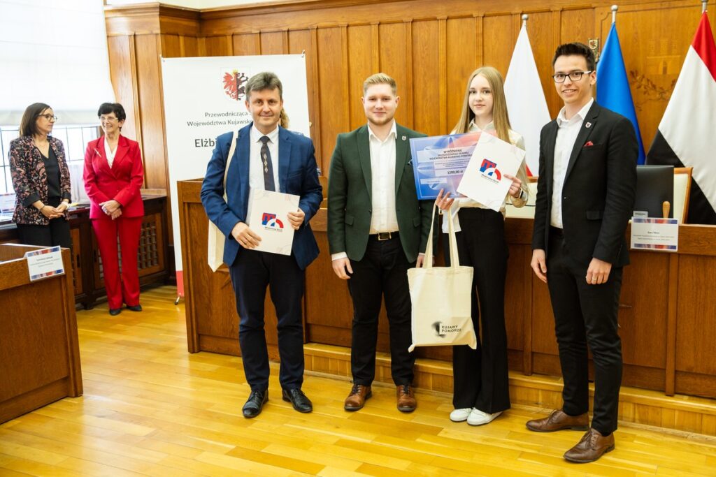 Final of the 22nd edition of the Regional Local Government Knowledge Contest for primary school pupils. Photo: Andrzej Goiński/UMWKP