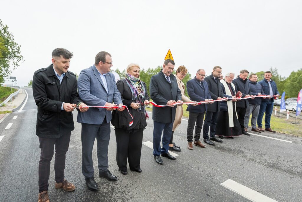 Opening of the modernised DW 251, photo by Tomasz Czachroowski/eventphoto.com.pl for UMWKP