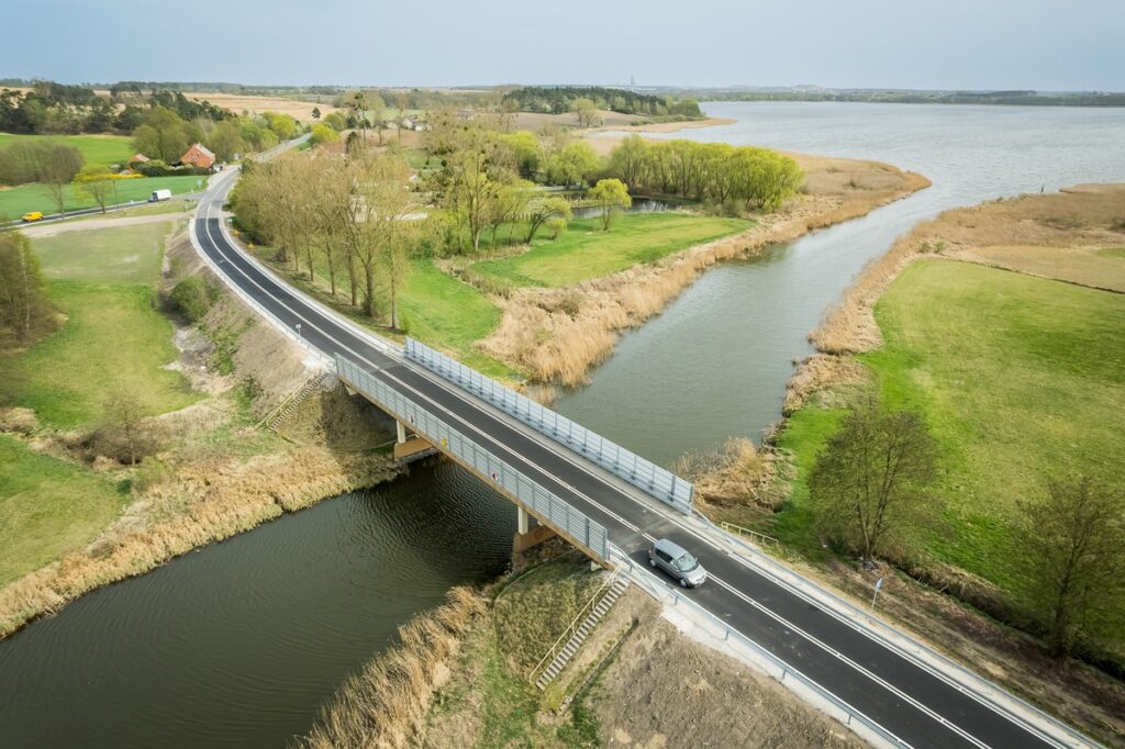 Opening of the modernised DW 251, photo by Tomasz Czachroowski/eventphoto.com.pl for UMWKP