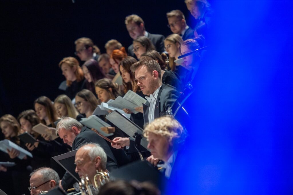 Sinfonia Varsovia pod dyrekcją Antoniego Wita na zakończenie Festiwalu Muzyki Krajów Bałtyckich Probaltica 2025, fot. Mikołaj Kuras dla UMWKP