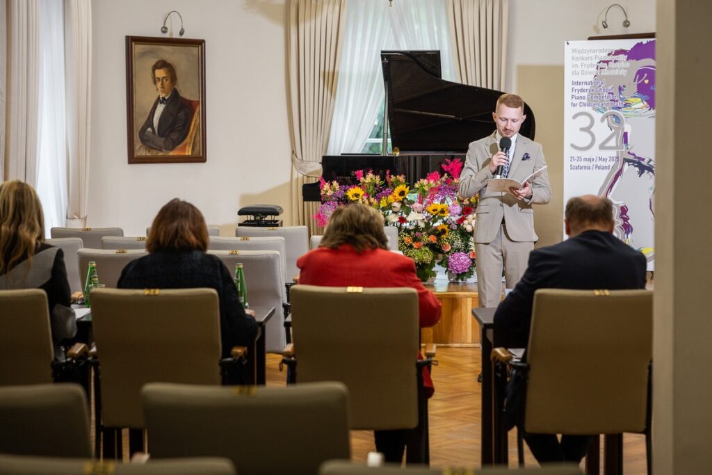 Przesłuchania w ramach Międzynarodowego Konkursu Pianistycznego w Szafarni, fot. Szymon Zdziebło/tarantoga.pl dla UMWKP