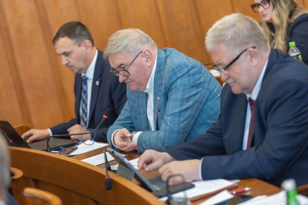 Discharge session of the Regional Parliament, 26 May 2025, Photo by Mikołaj Kuras for UMWKP