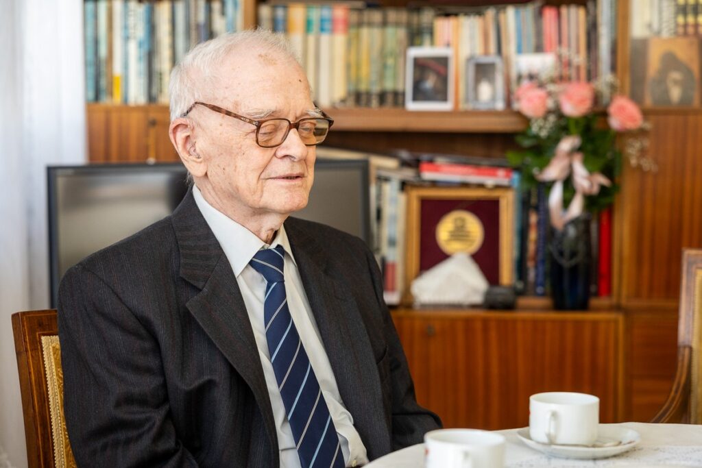 Awarding of the Unitas Durat medal to Andrzej Lewandowski, photo: Szymon Zdziebło/tarantoga.pl for UMWKP