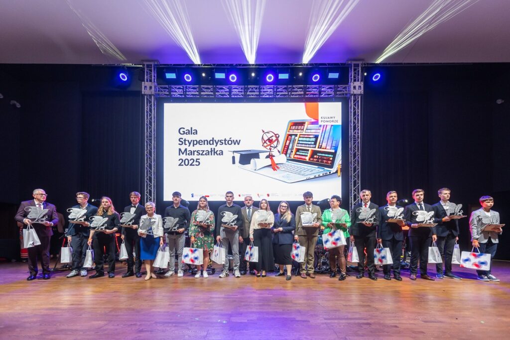 Spotkanie ze stypendystami, 2 czerwca 2025 r., fot. Szymon Zdziebło/tarantoga.pl dla UMWKP