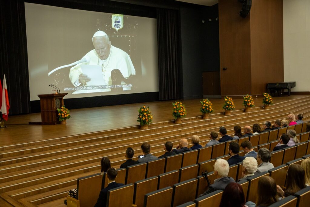 Meeting with Prof. Weiler in the UMK Auditorium, photo: Andrzej Goiński/UMWKP