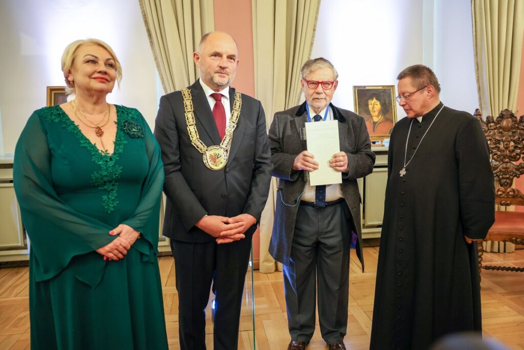 Presentation of the Fides et Ratio Award to Prof. Weiler, photo: Szymon Zdziebło/tarantoga.pl for UMWKP