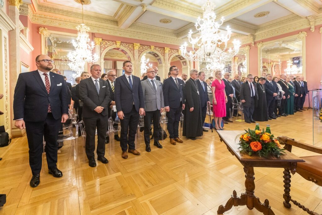 Presentation of the Fides et Ratio Award to Prof. Weiler, photo: Szymon Zdziebło/tarantoga.pl for UMWKP
