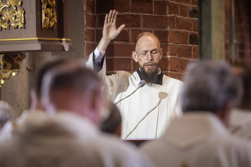 Ingress of Bishop Arkadiusz Okroj, photo by Szymon Zdziebło / tarantoga.pl for the UMWKP