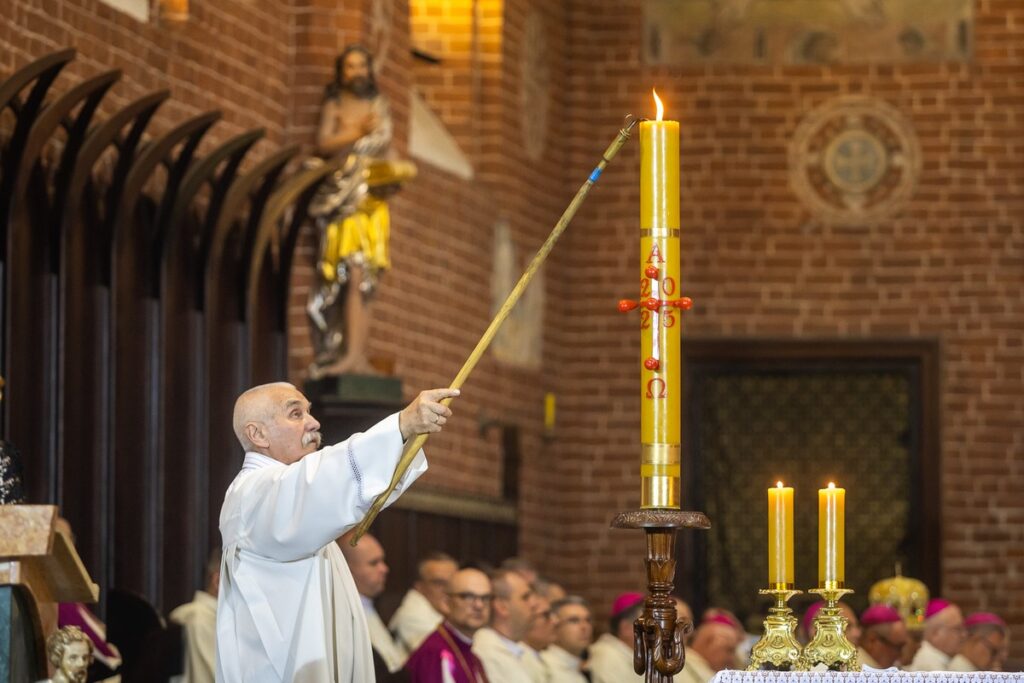 Ingress of Bishop Arkadiusz Okroj, photo by Szymon Zdziebło / tarantoga.pl for the UMWKP