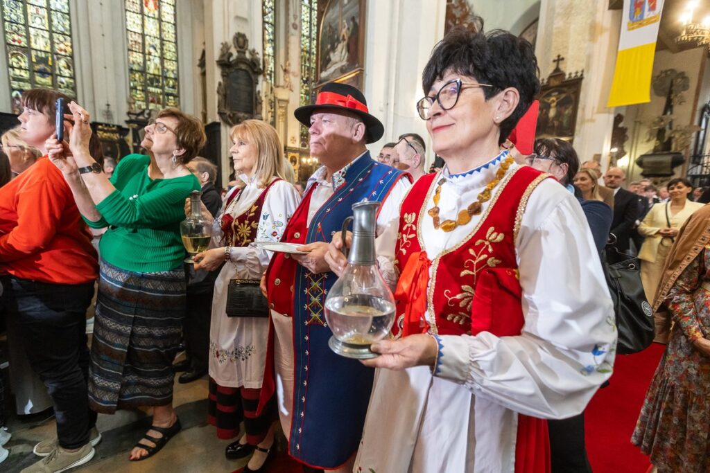 Ingress of Bishop Arkadiusz Okroj, photo by Szymon Zdziebło / tarantoga.pl for the UMWKP