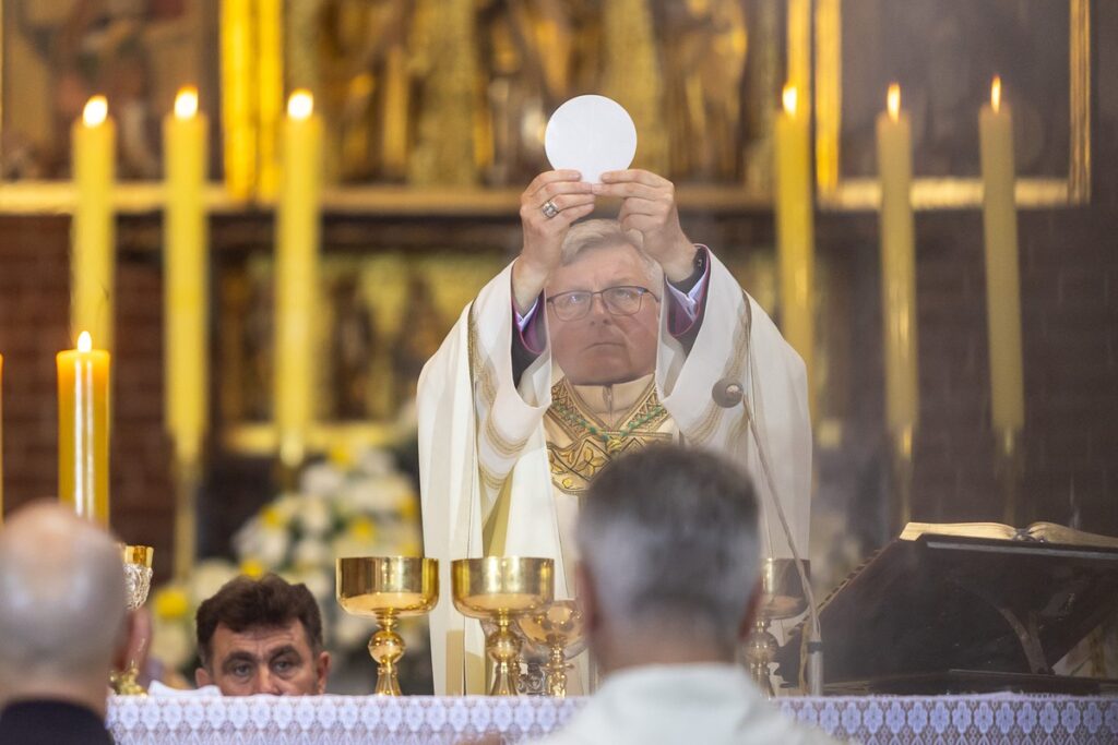 Ingress of Bishop Arkadiusz Okroj, photo by Szymon Zdziebło / tarantoga.pl for the UMWKP