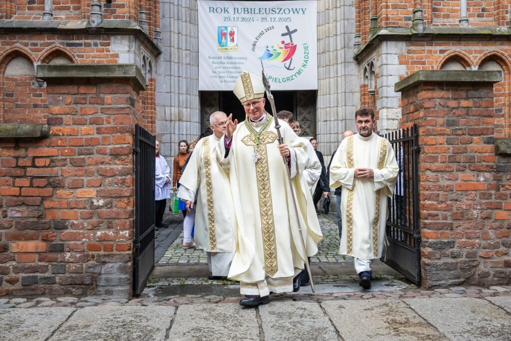 Ingress of Bishop Arkadiusz Okroj, photo by Szymon Zdziebło / tarantoga.pl for the UMWKP