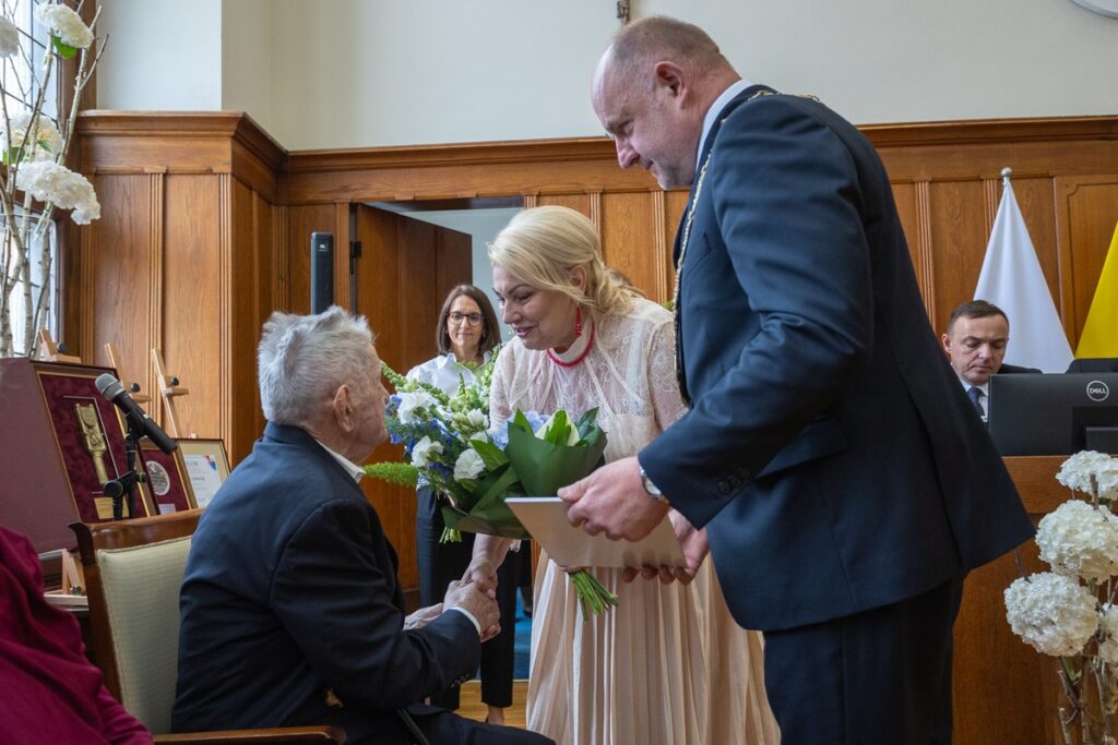 Uroczysta sesja sejmiku z okazji Święta Województwa, Toruń, 9 czerwca 2025 r., fot. Mikołaj Kuras dla UMWKP