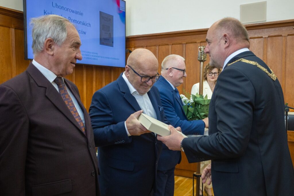 Uroczysta sesja sejmiku z okazji Święta Województwa, Toruń, 9 czerwca 2025 r., fot. Mikołaj Kuras dla UMWKP