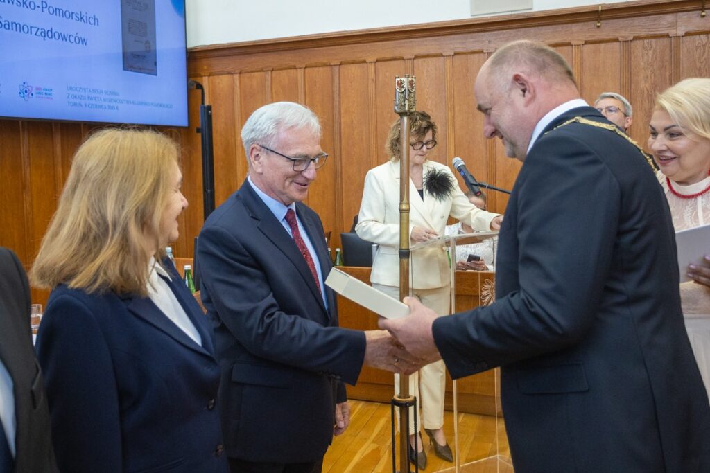 Uroczysta sesja sejmiku z okazji Święta Województwa, Toruń, 9 czerwca 2025 r., fot. Mikołaj Kuras dla UMWKP
