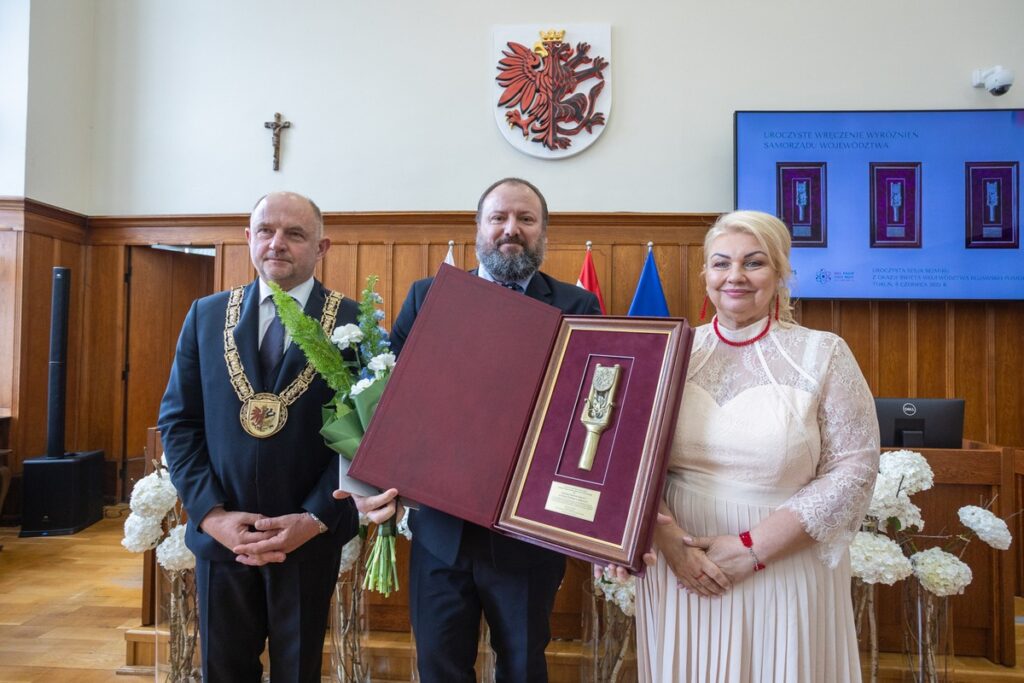 Uroczysta sesja sejmiku z okazji Święta Województwa, Toruń, 9 czerwca 2025 r., fot. Mikołaj Kuras dla UMWKP