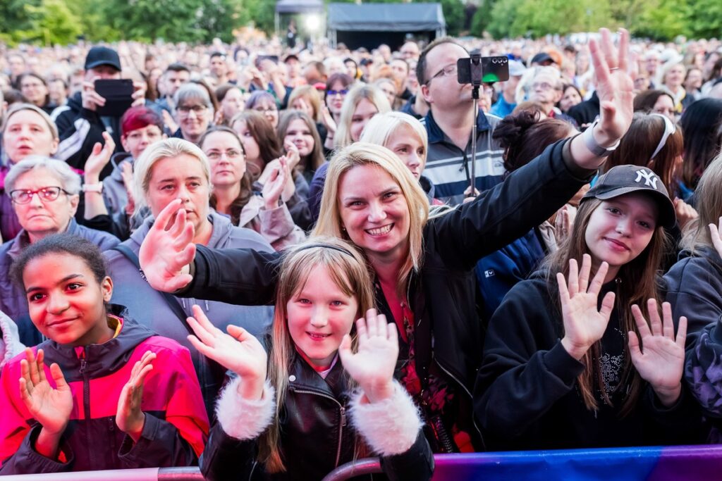Bydgoszcz, koncert Wyspa Kina, fot. Tomasz Czachorowski/eventphoto.com.pl dla UMWKP