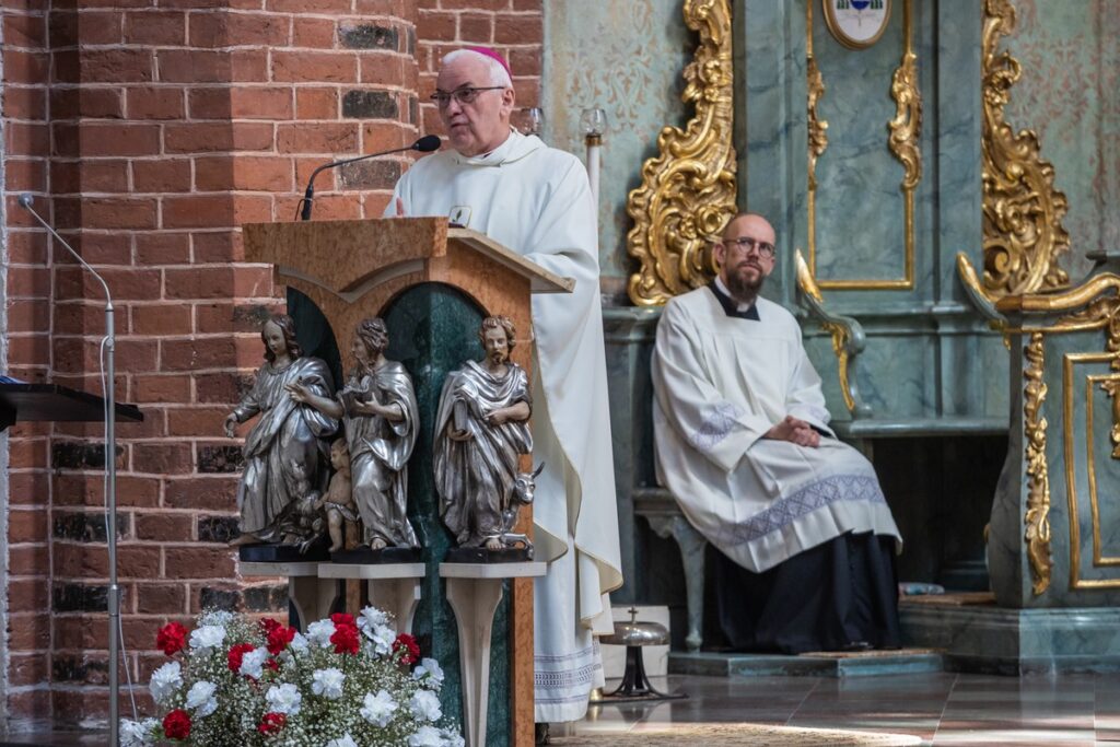 Jubileusz 60-lecia kapłaństwa biskupa seniora Andrzeja Suskiego, fot. Mikołaj Kuras dla UMWP