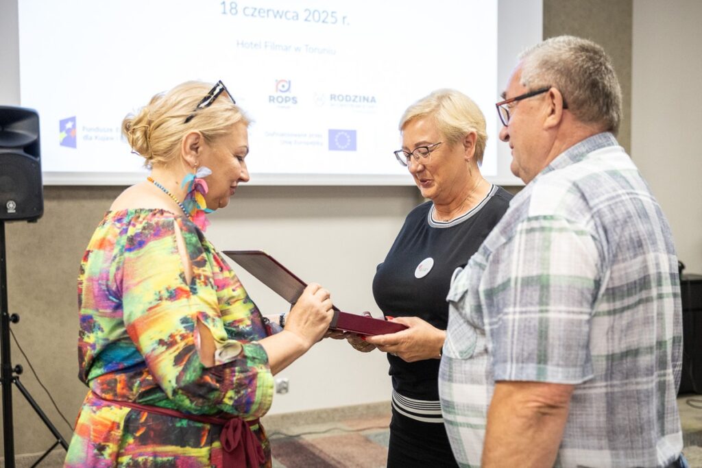 Konferencja „Rodzic na zastępstwo, miłość na zawsze”, fot. Szymon Zdziebło/tarantoga dla UMWKP