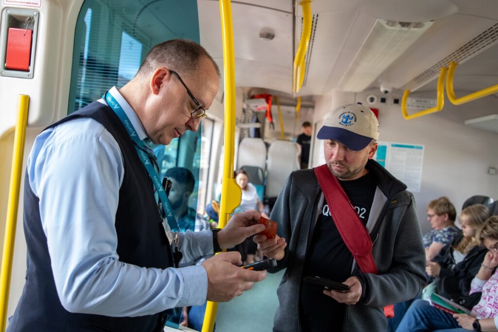 Pierwszy kurs pociągu Latarnik na Hel, fot. Agnieszka Bielecka/Arriva