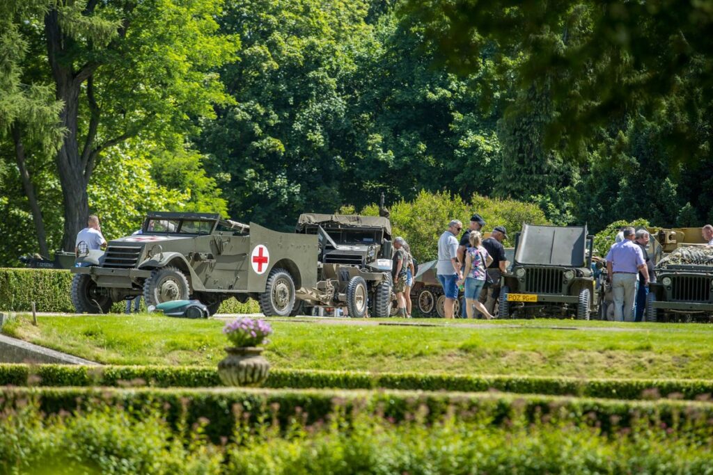 Fot. Pałac Lubostroń