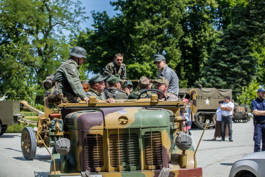 Fot. Pałac Lubostroń