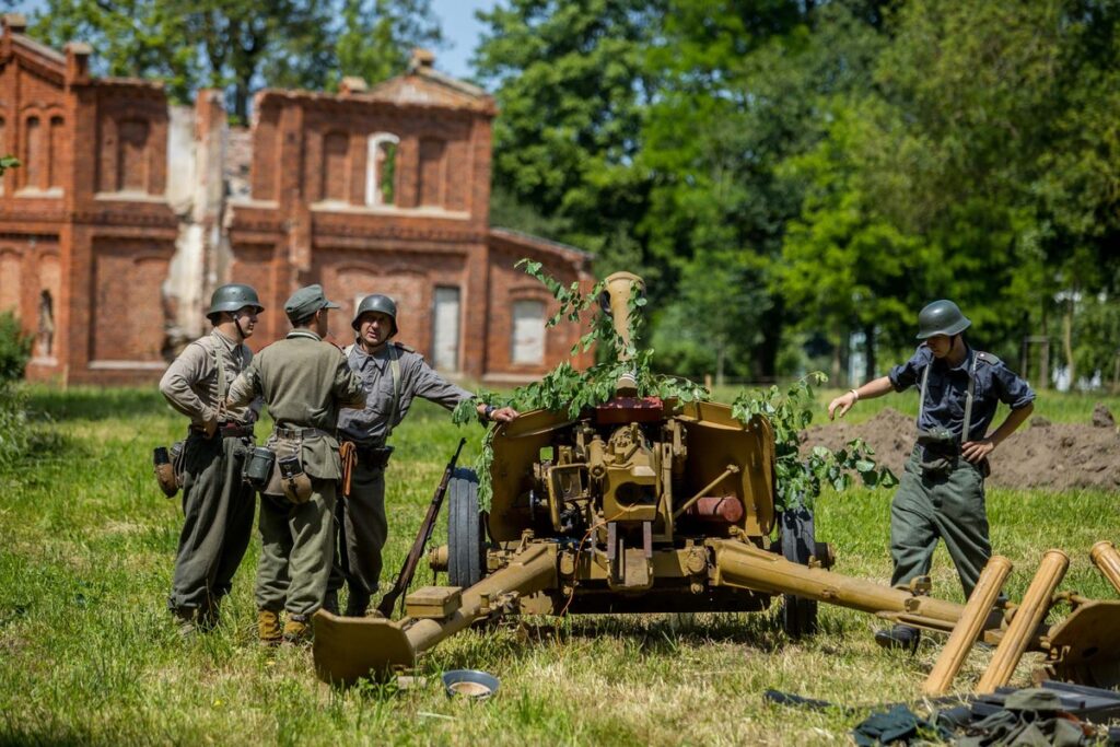 Fot. Pałac Lubostroń