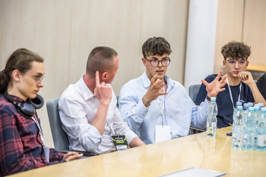 Okrągły Stół Uczniowski, Toruń 2025, fot. Andrzej Goiński/UMWKP