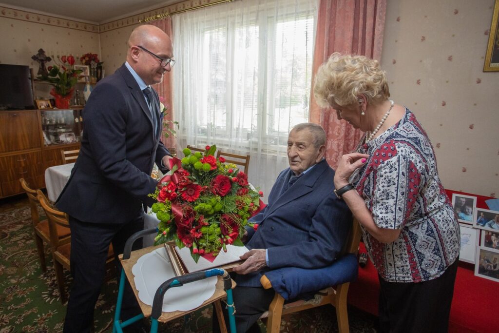 Wręczenie medalu Unitas Durat Antoniemu Gołodowi, fot. Mikołaj Kuras dla UMWKP