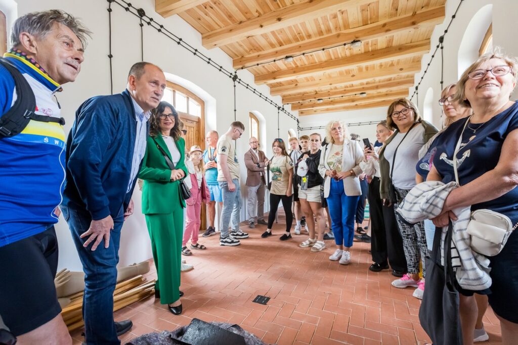 Inauguracyjny przejazd pociągu „Borsuk”, fot. Tomasz Czachorowski/eventphoto.com.pl dla UMWKP