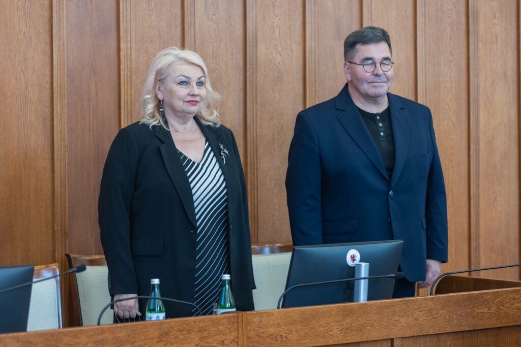 VII sesja młodzieżowego sejmiku II kadencji, fot. Mikołaj Kuras dla UMWKP