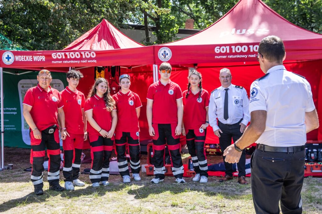 Inauguration of the WOPR summer season in Tleń, photo by Andrzej Goiński