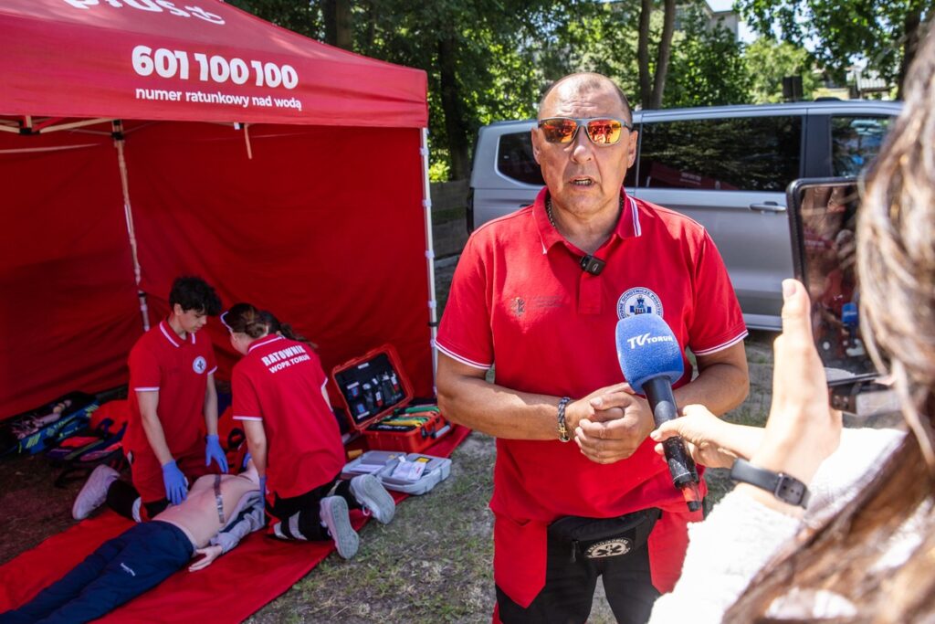 Inauguration of the WOPR summer season in Tleń, photo by Andrzej Goiński