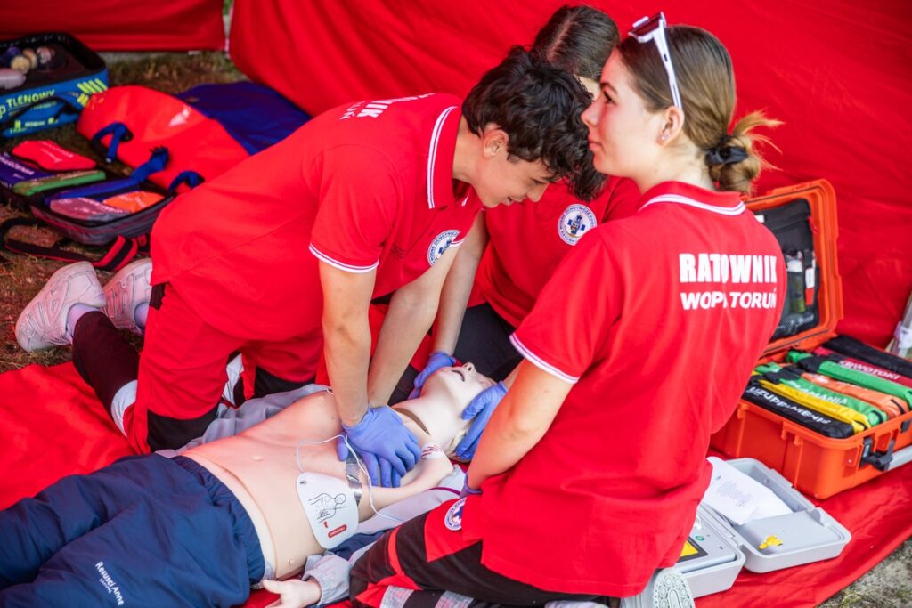 Inauguration of the WOPR summer season in Tleń, photo by Andrzej Goiński
