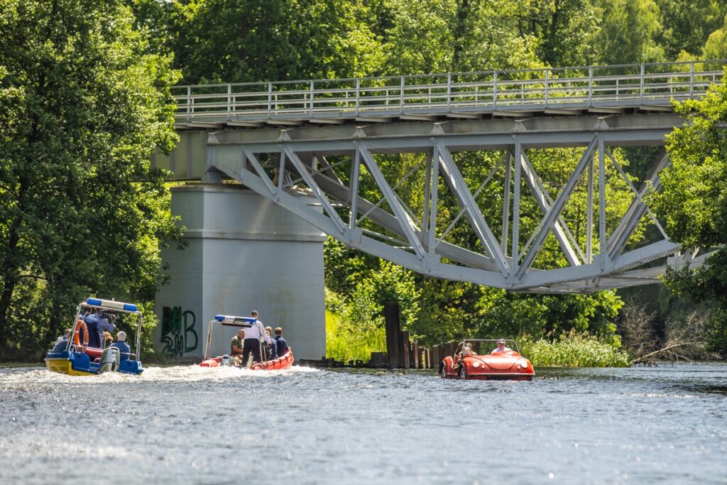 Inauguration of the WOPR summer season in Tleń, photo by Andrzej Goiński