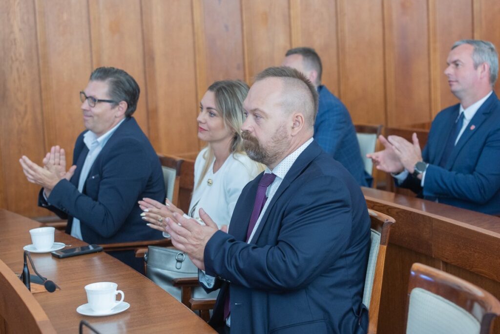 Uroczystość podpisania umów FEdKP, fot. Mikołaj Kuras dla UMWKP