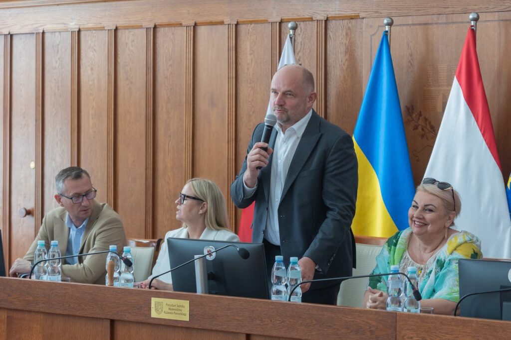 Uroczystość podpisania umów FEdKP, fot. Mikołaj Kuras dla UMWKP