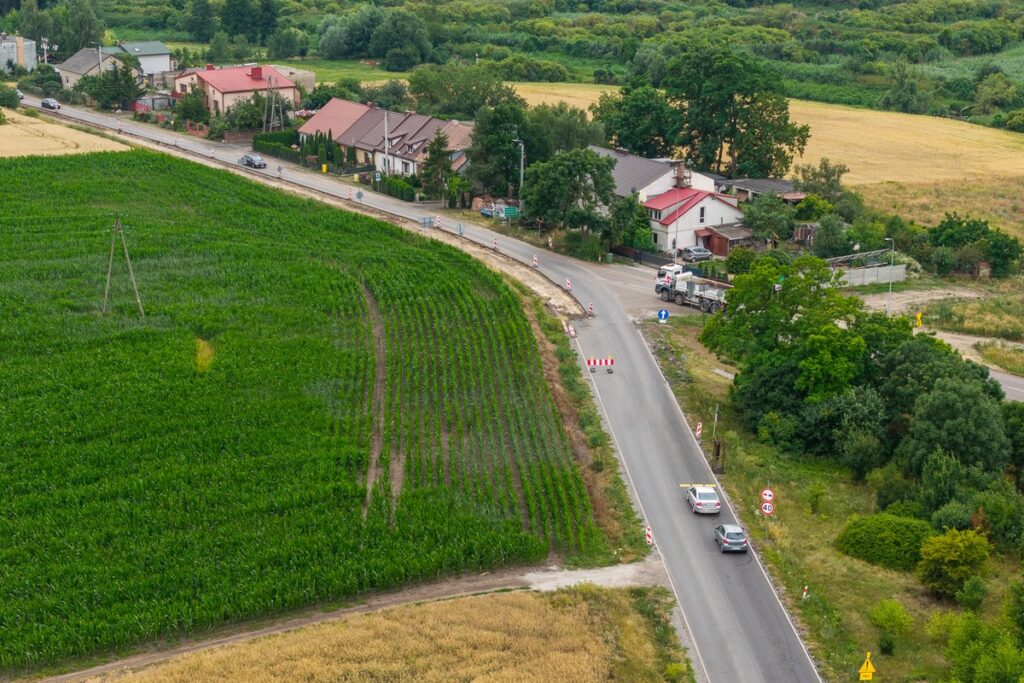Modernization of Regional Road 268, photo by Szymon Zdziebło/tarantoga.pl for the UMWKP