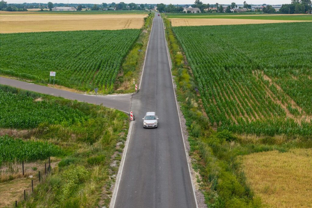 Modernization of Regional Road 268, photo by Szymon Zdziebło/tarantoga.pl for the UMWKP
