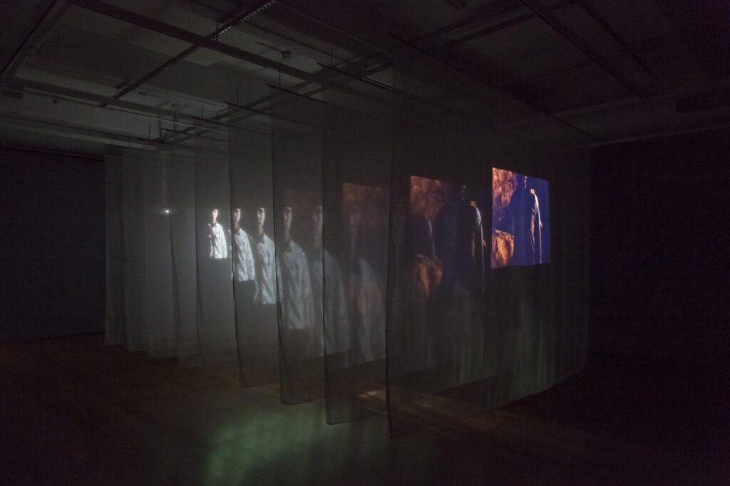 The Veiling, 1995, fot. Kira Perov © Bill Viola Studio