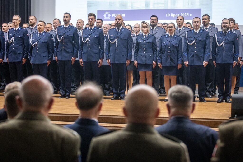 Uroczyste spotkanie z okazji Święta Policji, fot. Szymon Zdziebło/tarantoga dla UMK