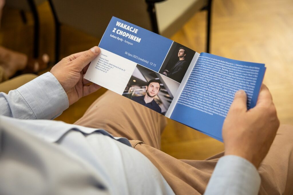 Concert from the series ‘Holidays with Chopin’ at the Chopin Centre in Szafarnia, photo by Szymon Zdziebło, tarantoga.pl for UMWKP