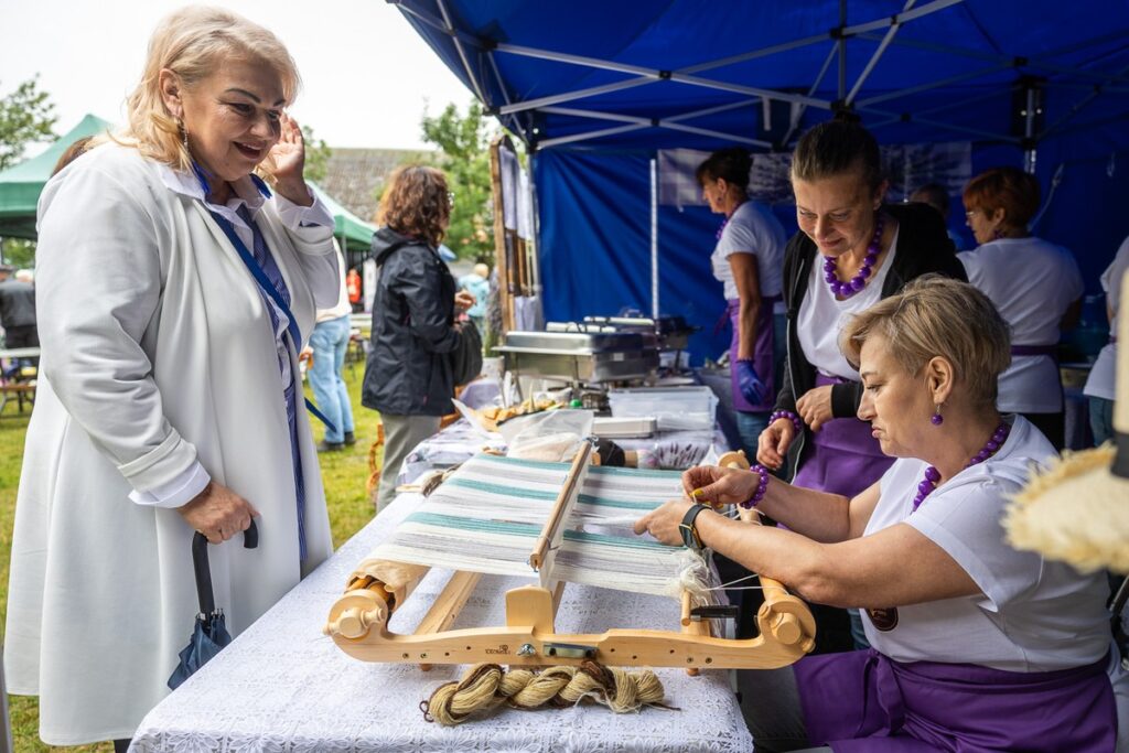 8th Lavender Festival in Kujawy, photo by Szymon Zdziebło, tarantoga.pl for UMWKP