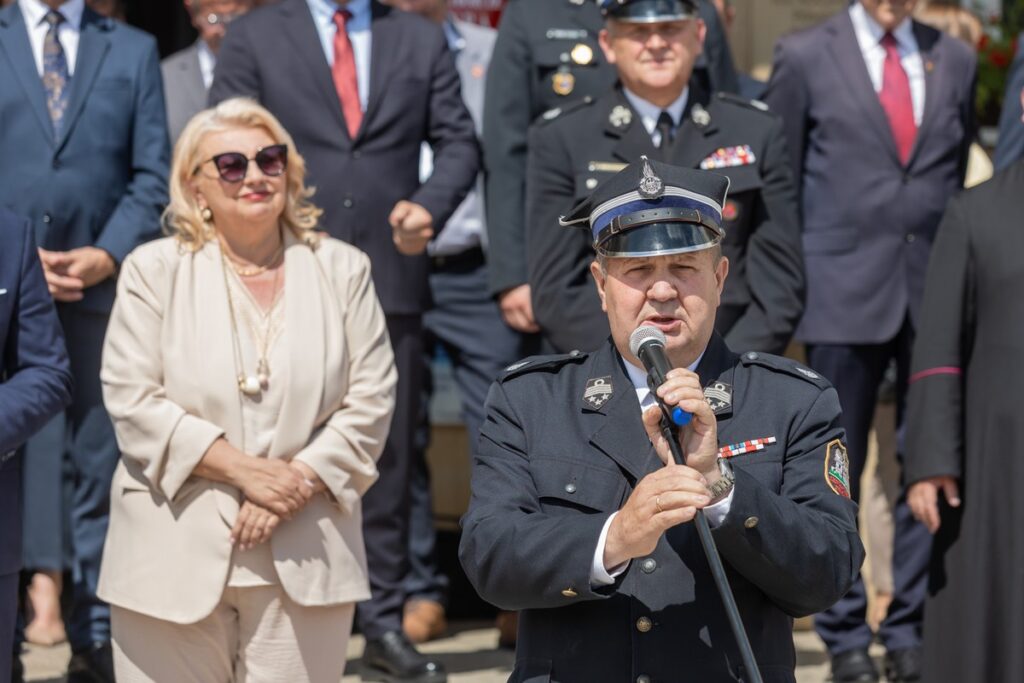 Przekazanie sprzętu jednostkom OSP, fot. Mikołaj Kuras dla UMWKP